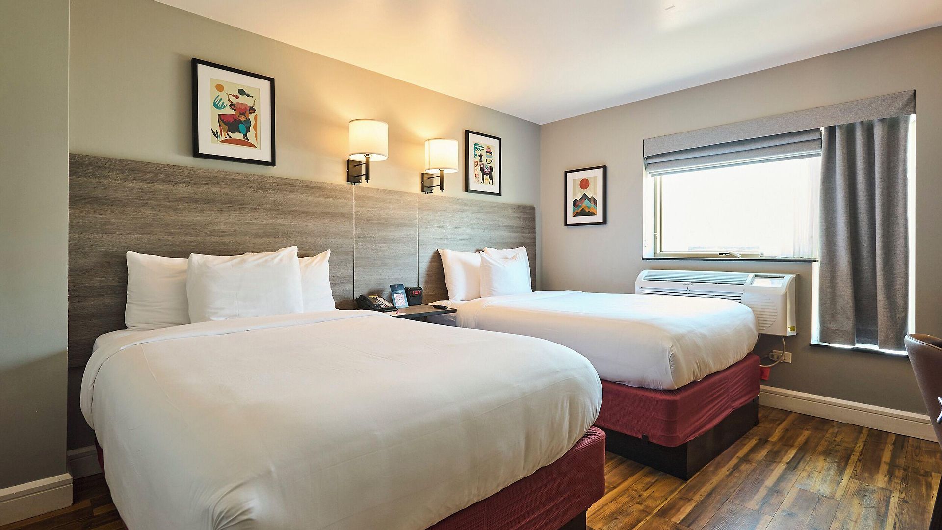 Hotel The Red Hook 3*