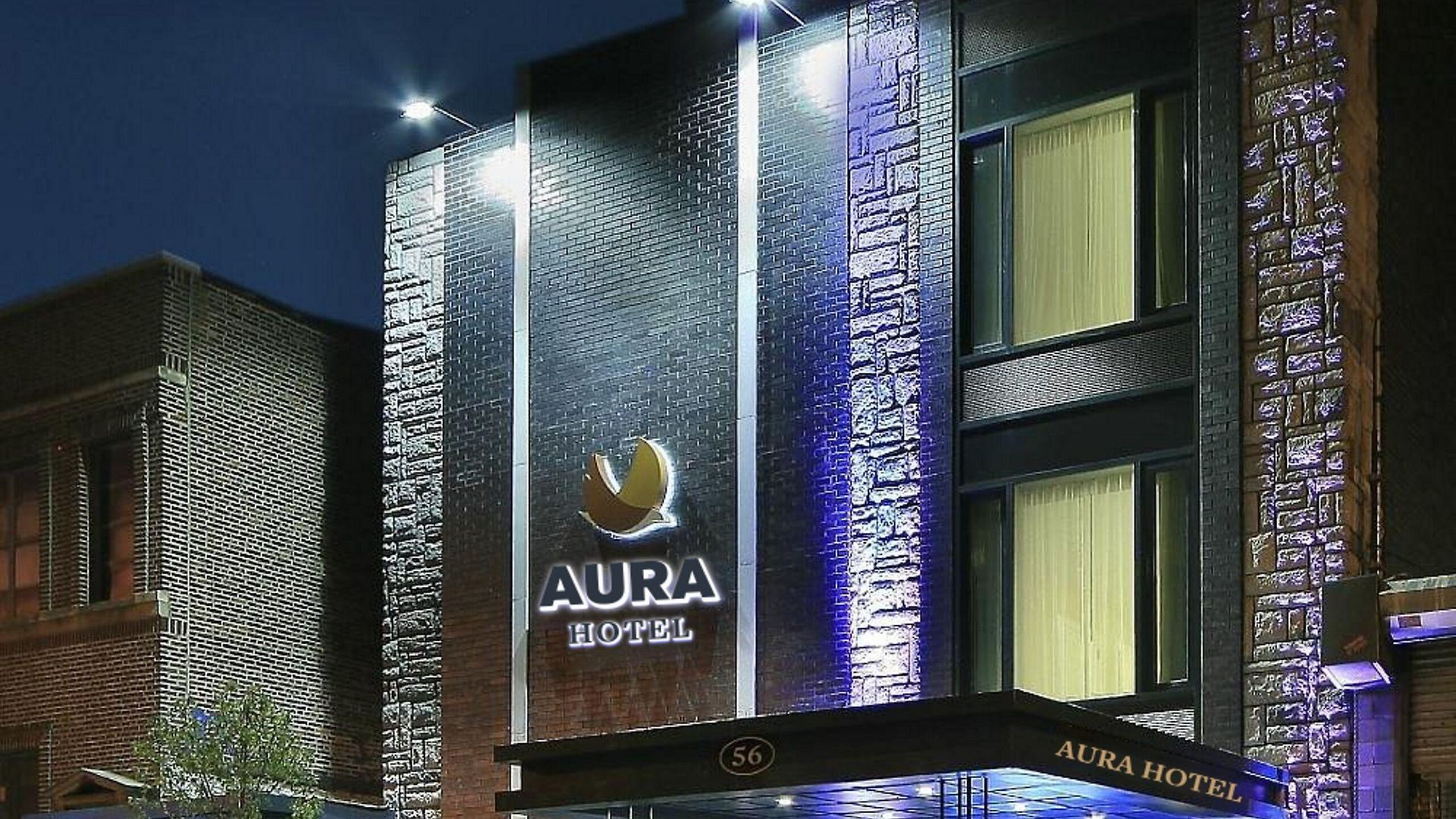 Aura Brooklyn 4*