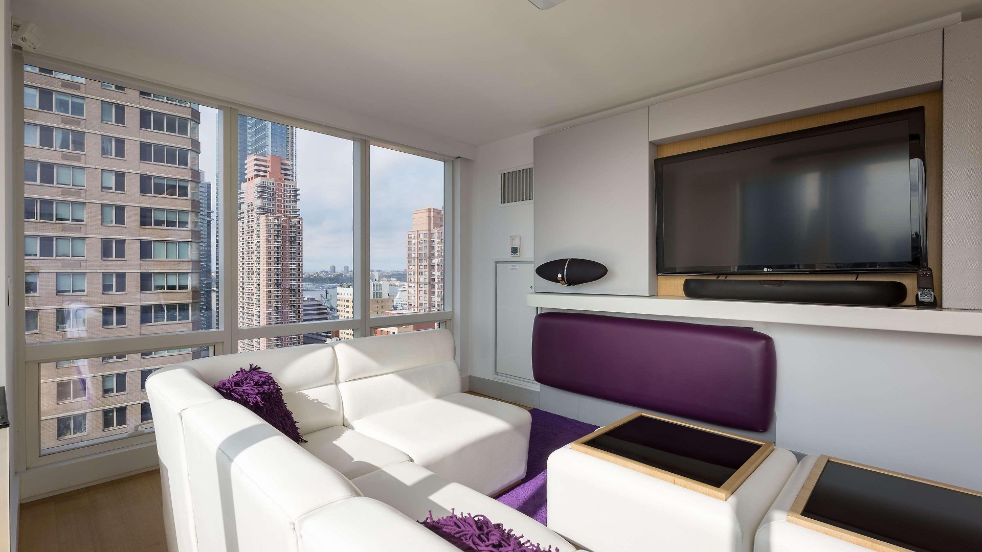 Yotel Times Square 4*
