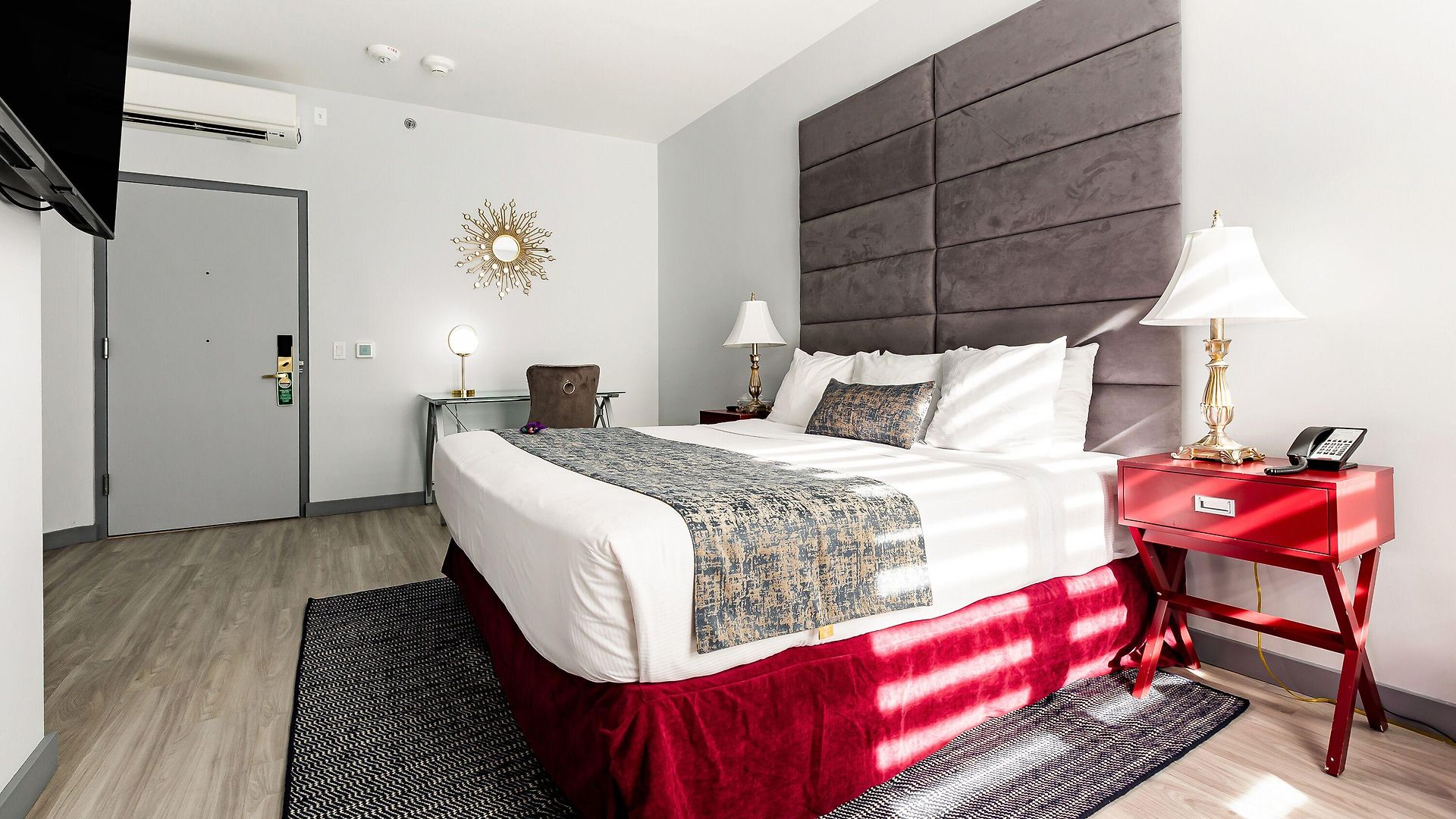 Hotel St. 2*
