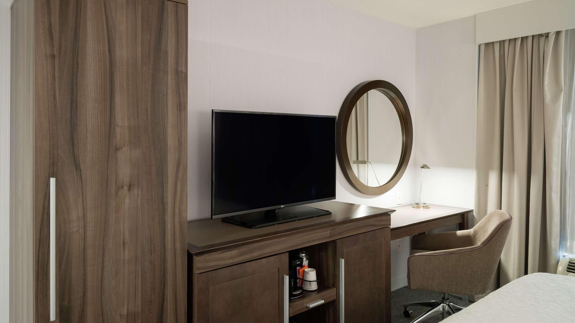 Hampton Manhattan Chelsea Hotel