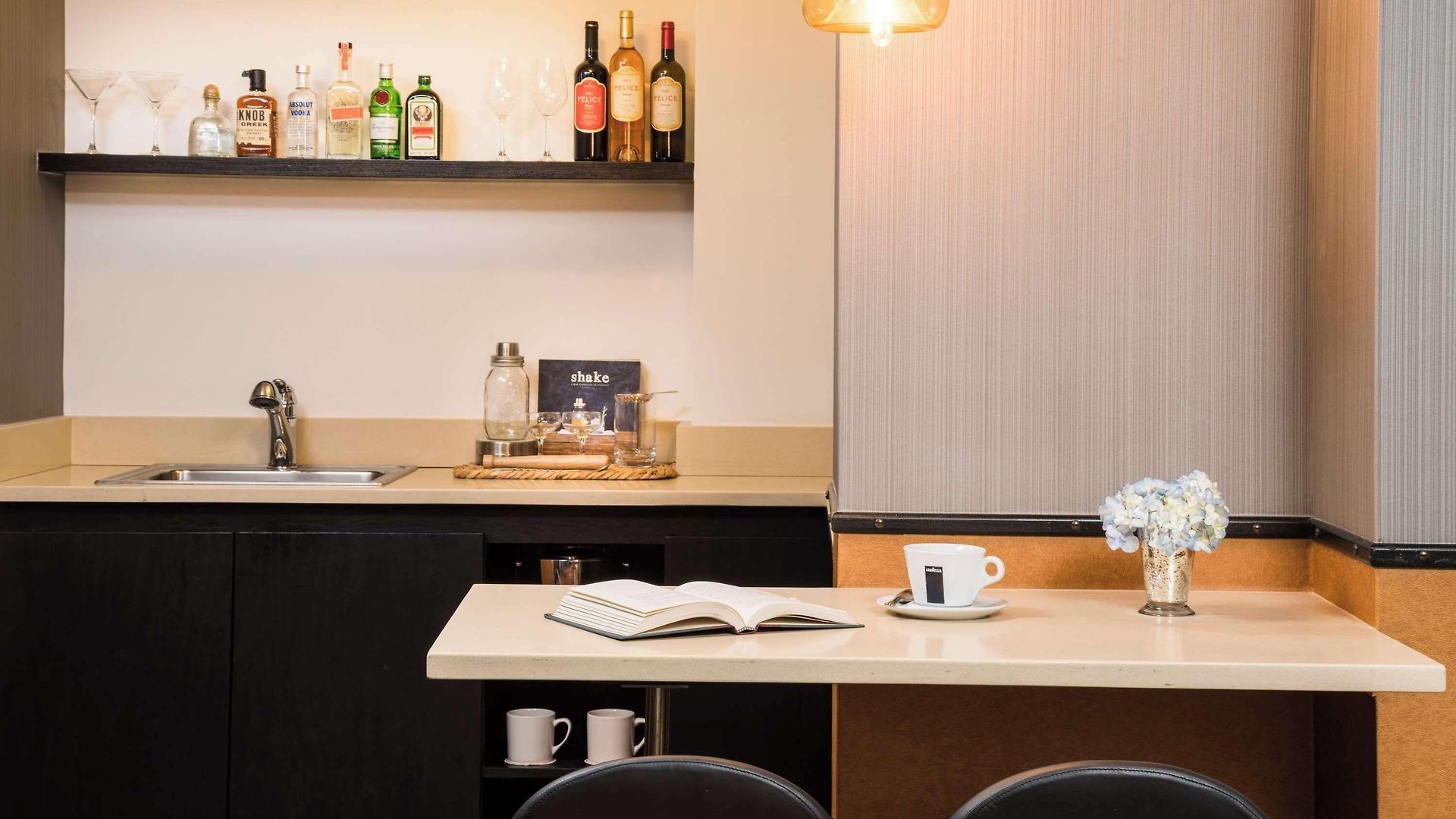Gild Hall, A Thompson Hotel, By Hyatt