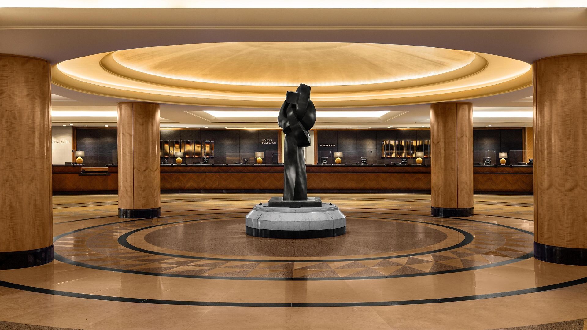 Hilton Midtown 4*