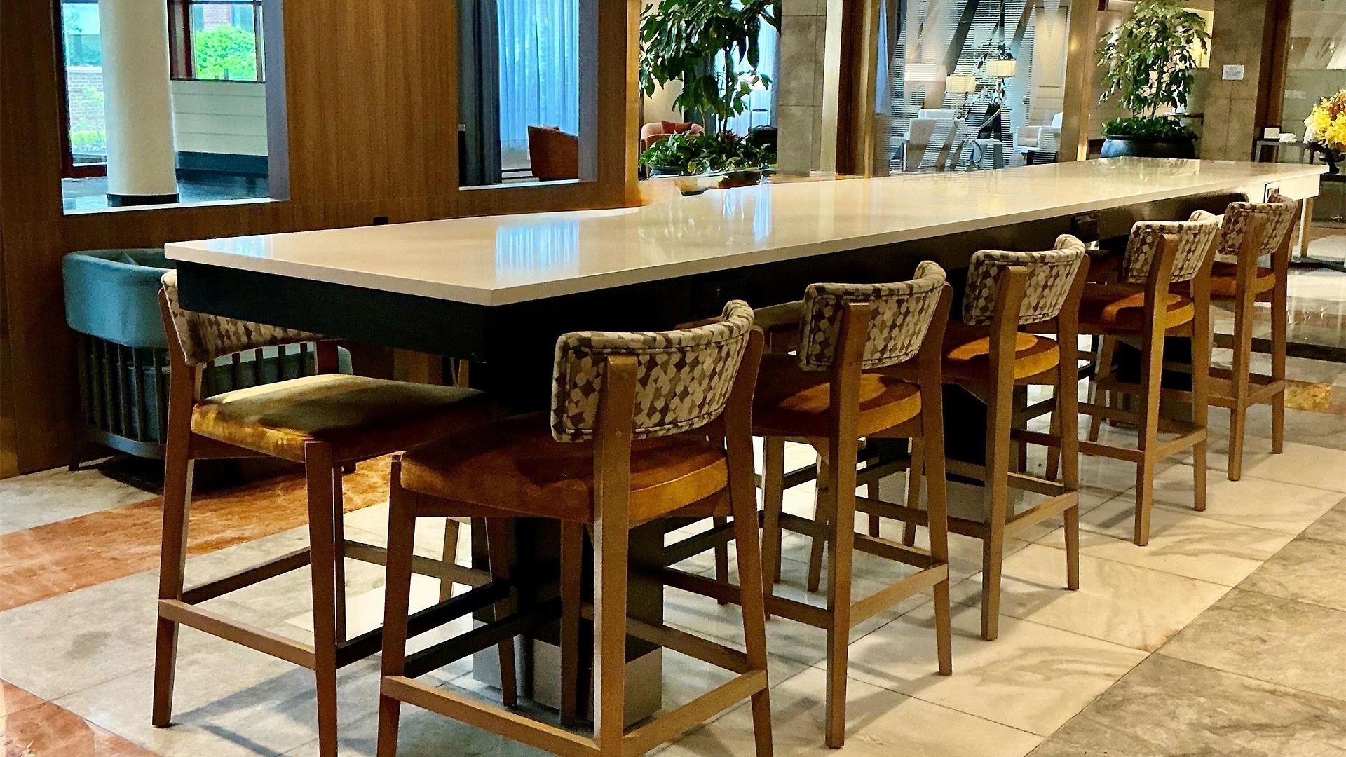 Hotel Doubletree By Hilton New York-laguardia