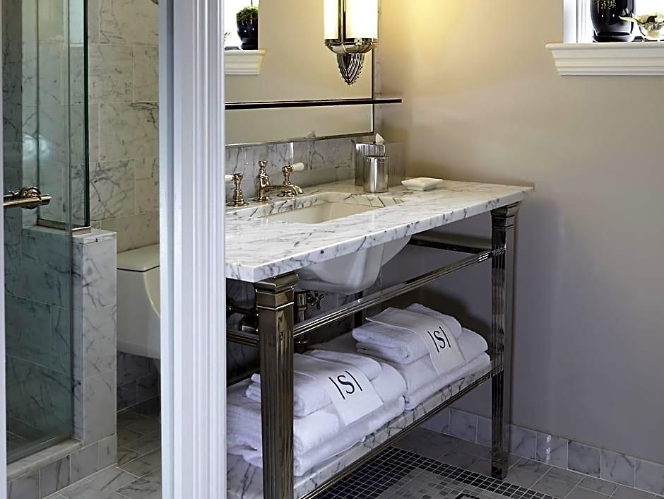 Hotel The Surrey, A Corinthia New York