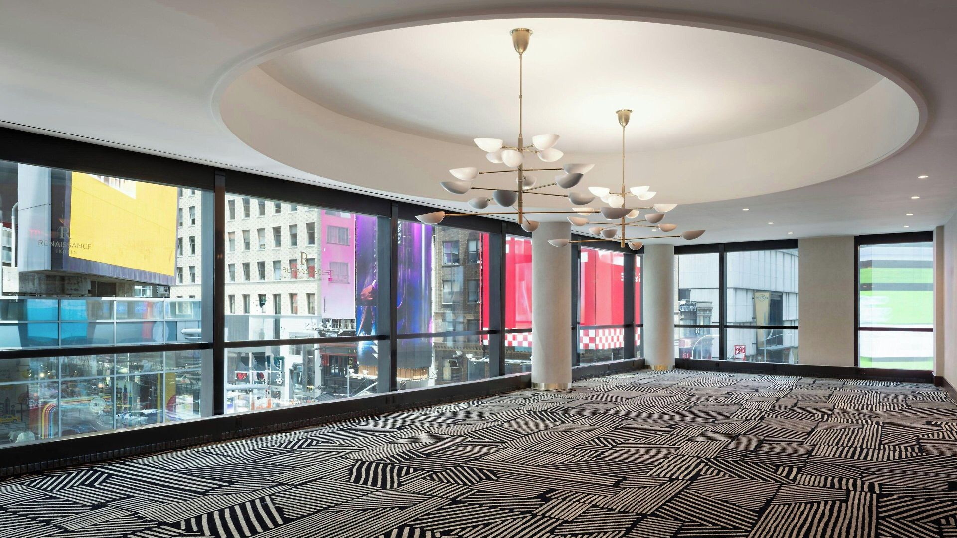 Renaissance Times Square By Marriott Hotel