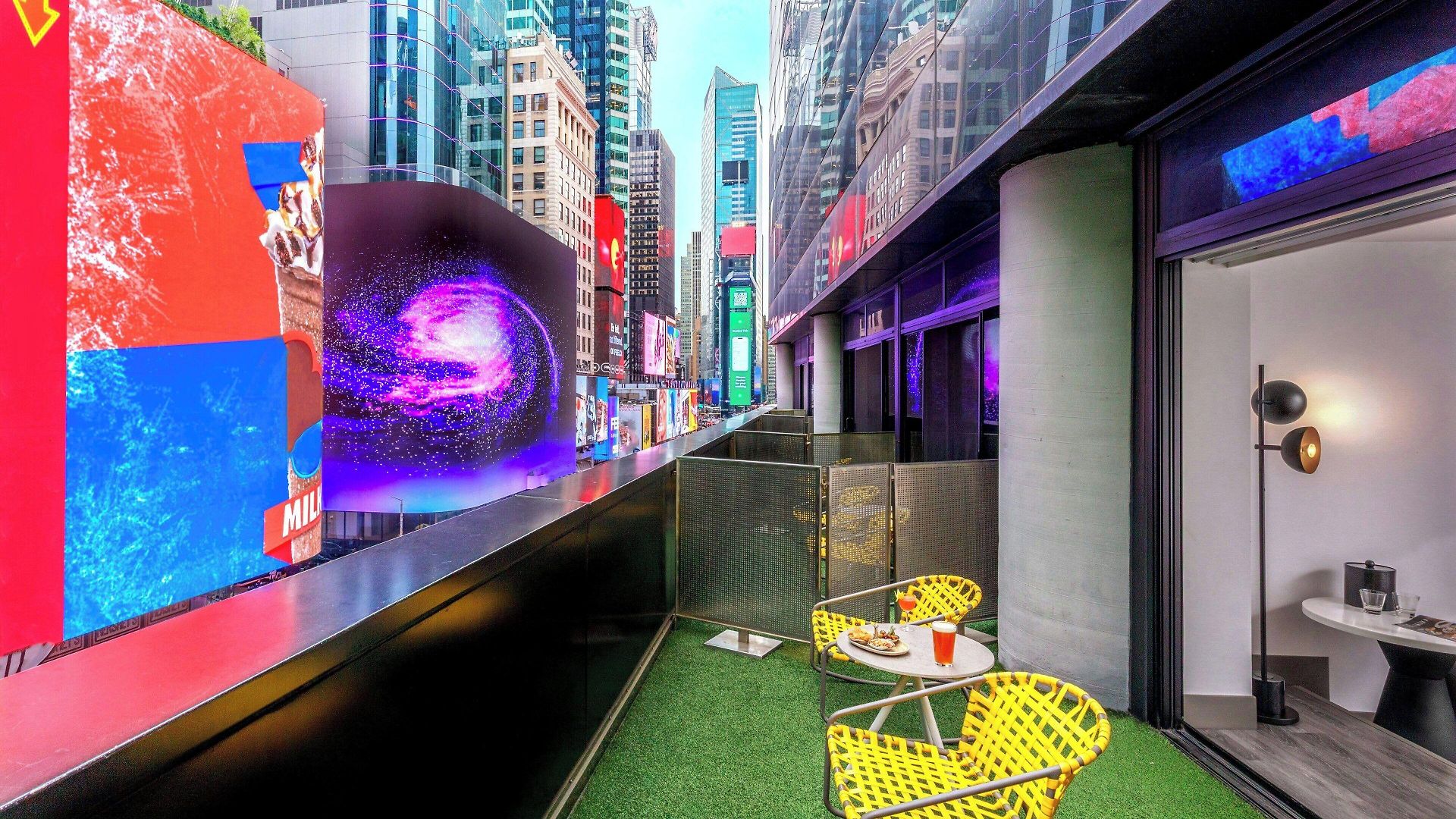 Renaissance Times Square By Marriott Hotel 4*
