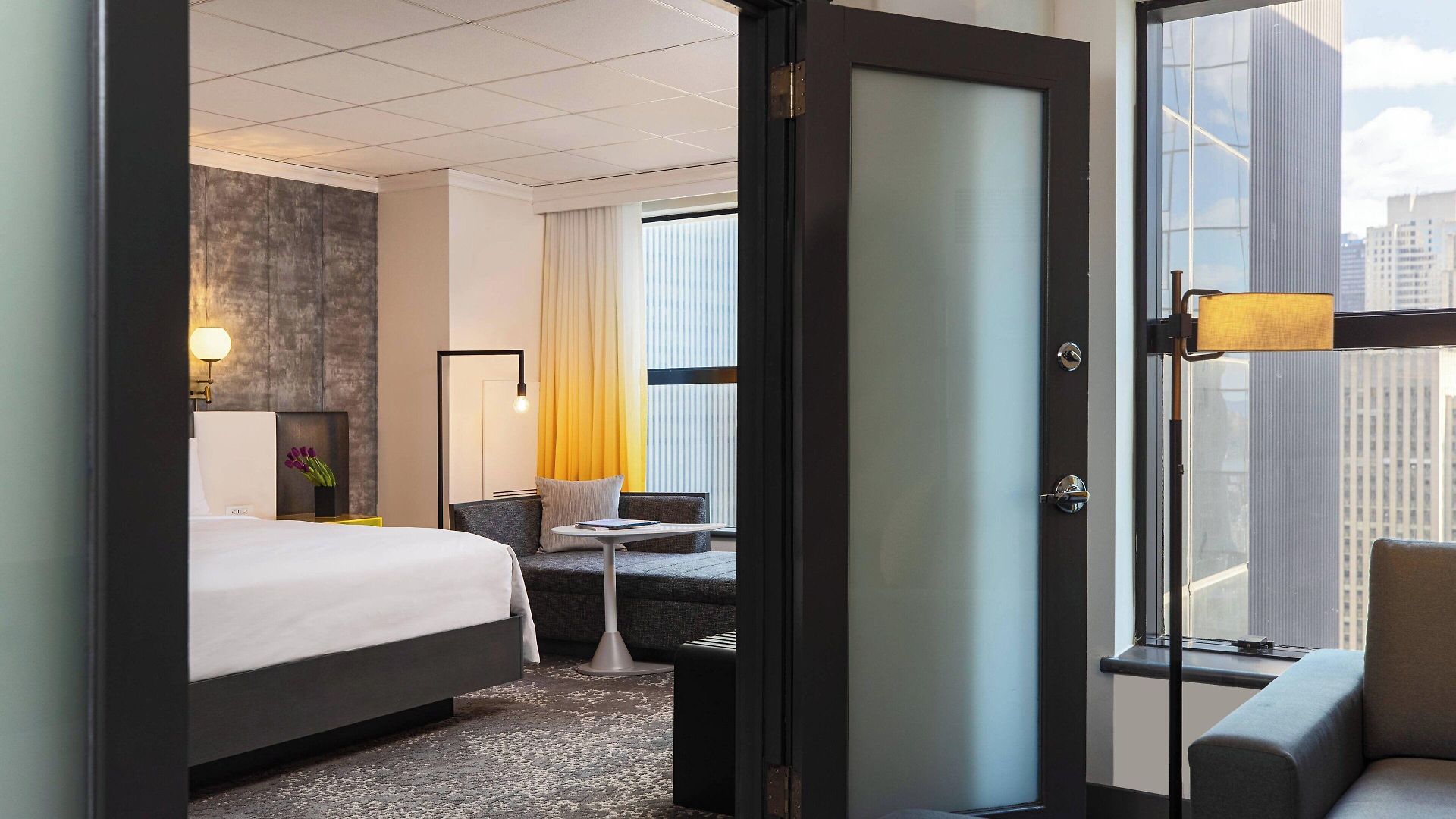 Renaissance Times Square By Marriott Hotel 4*