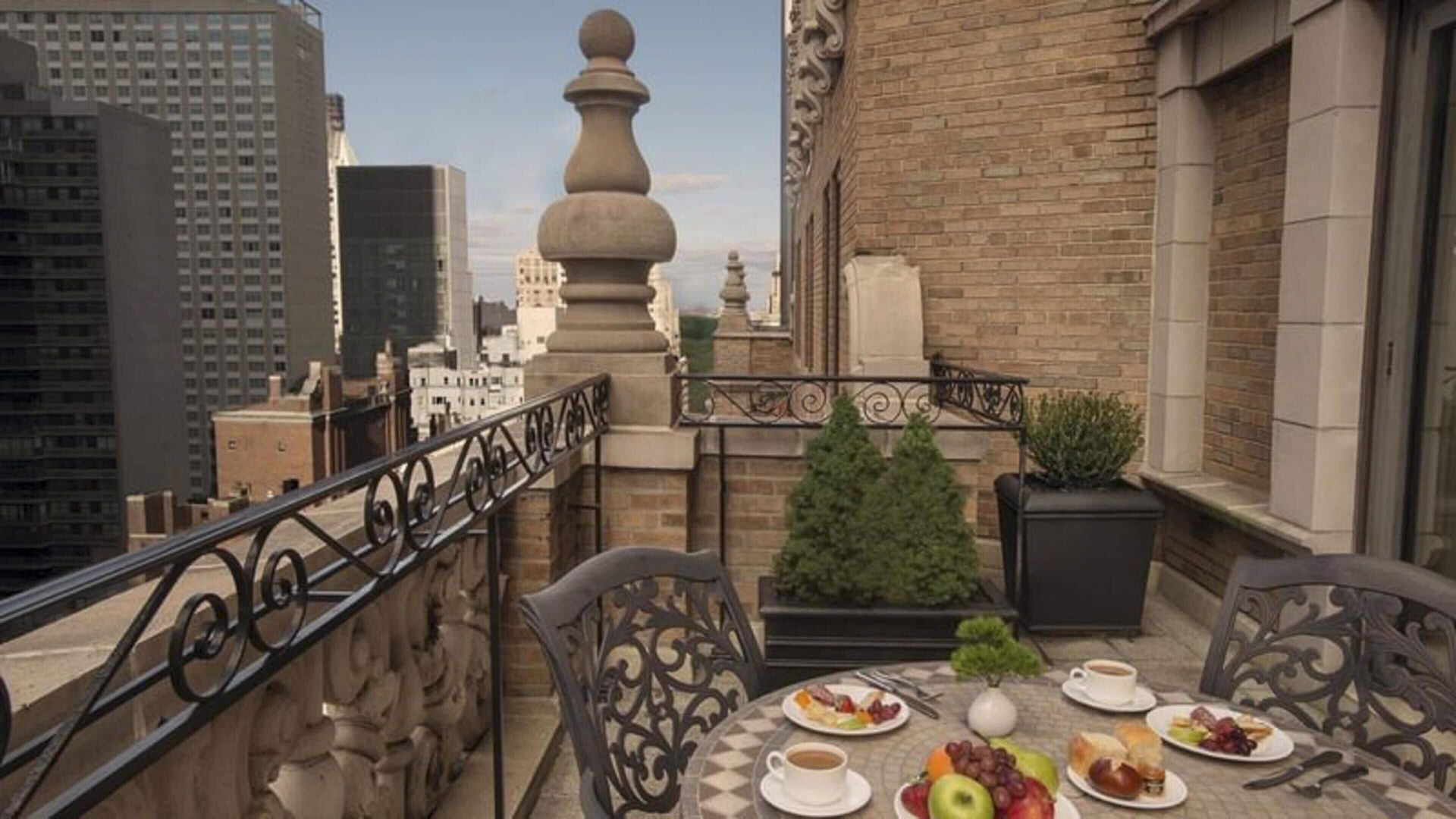 Warwick 4* New York