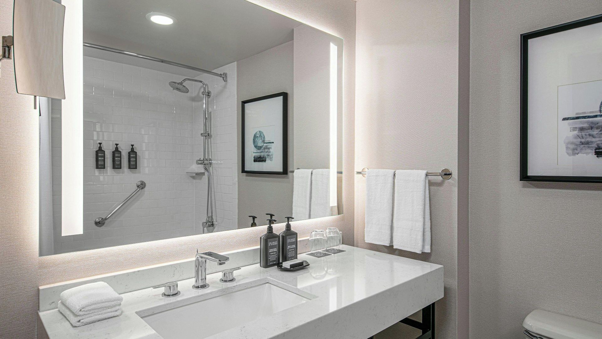 Sheraton Laguardia East Hotel New York