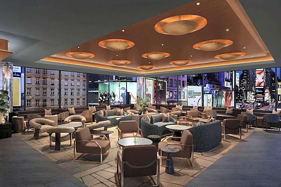 Hotel Renaissance Times Square By Marriott 4*