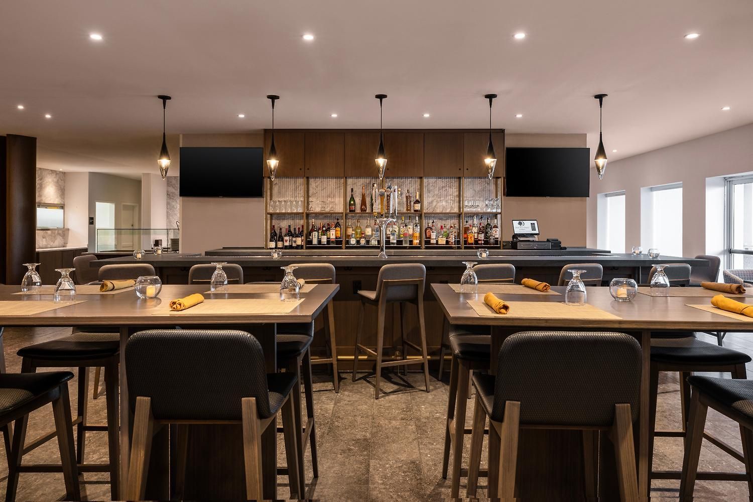 Hotel Doubletree By Hilton Jfk Airport 3*