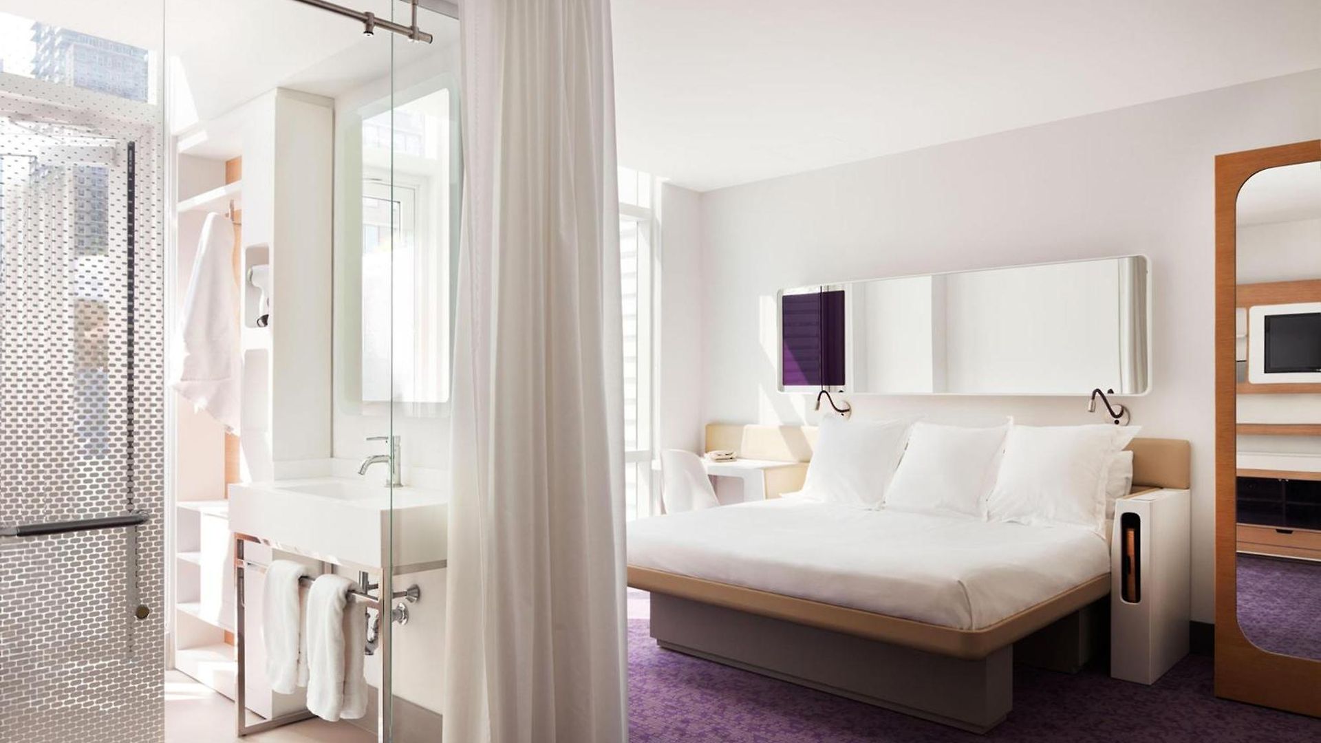 Yotel Times Square 4*
