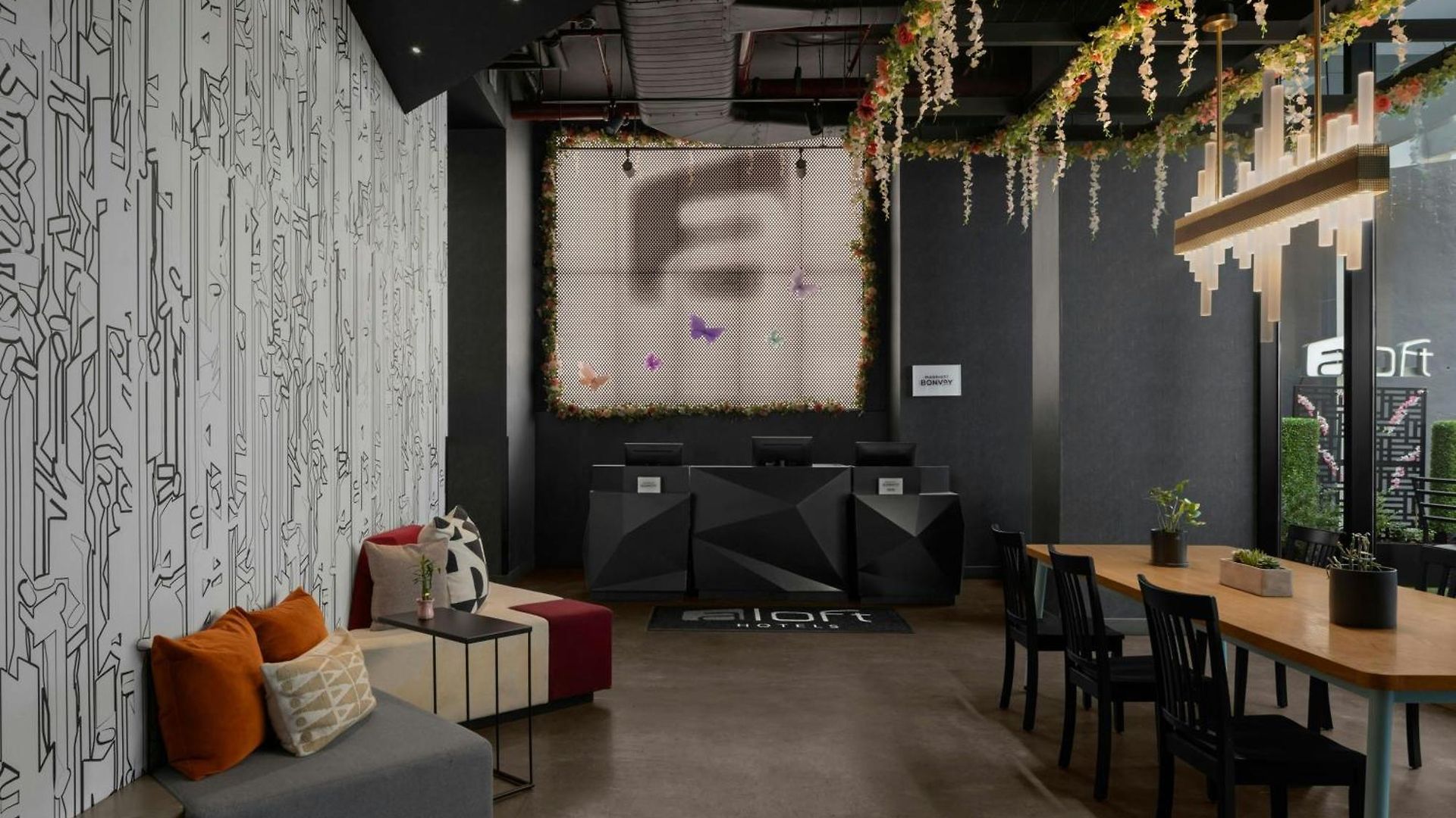 Aloft By Marriott Chelsea Hotel New York
