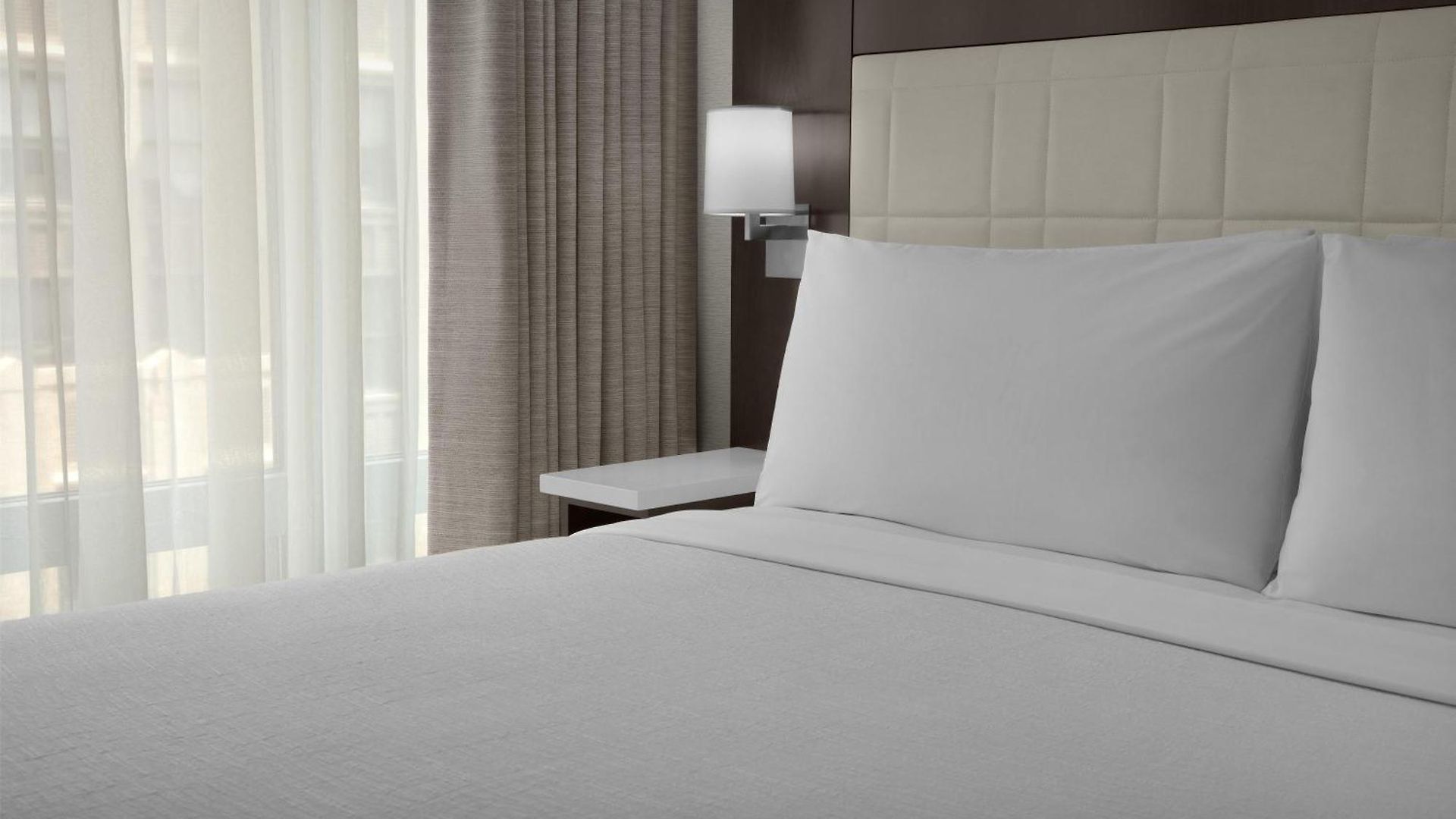 Newly Renovated Embassy By Hilton Manhattan Times Square 4*
