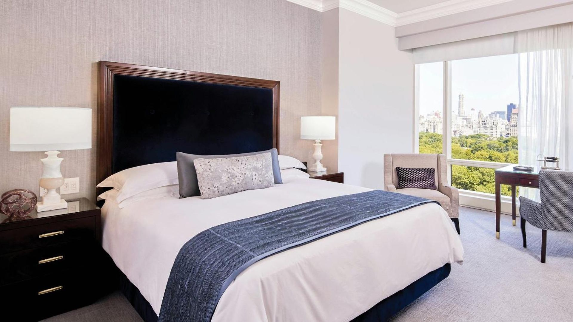 Trump International Hotel 5*