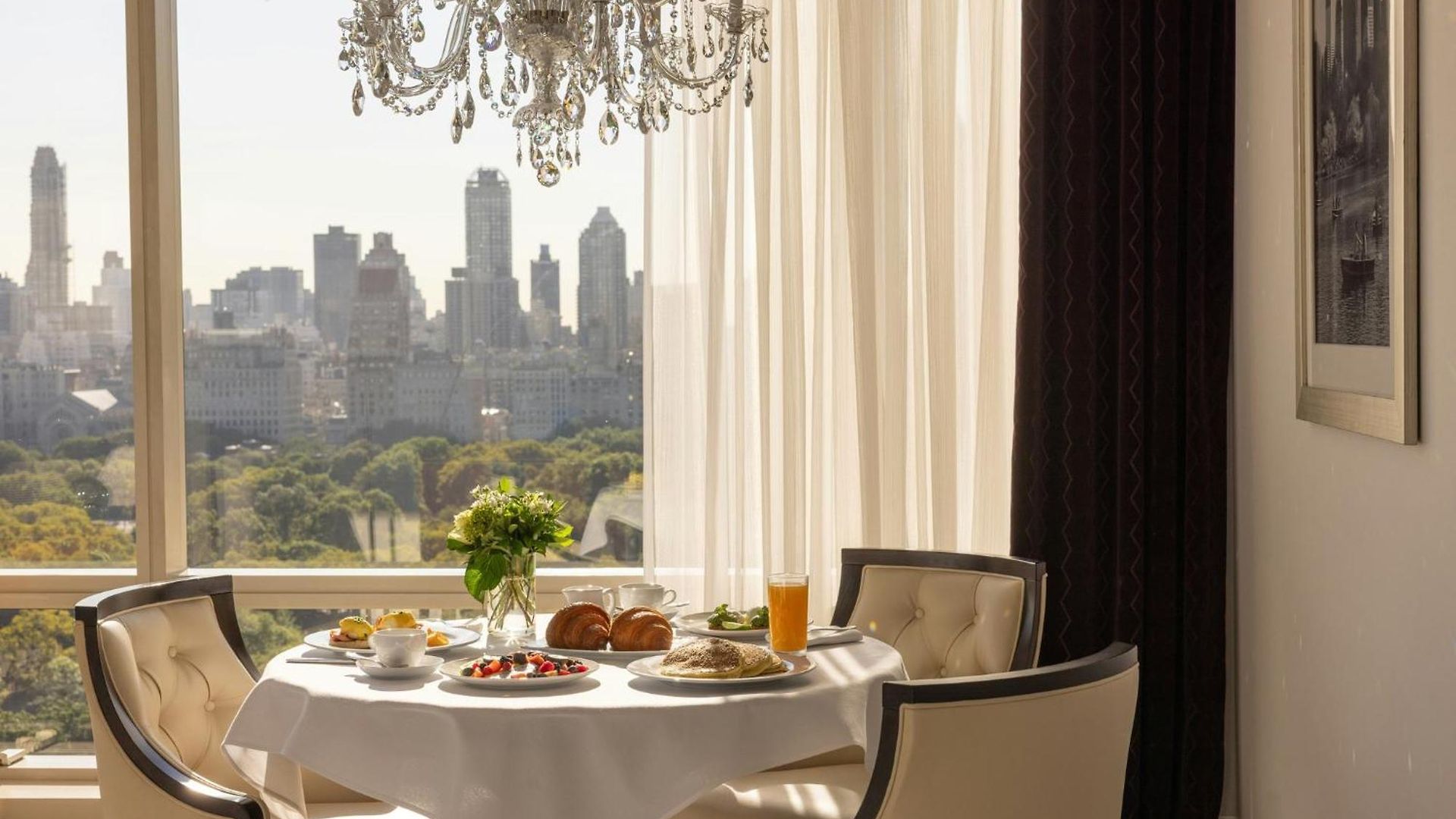 Trump International Hotel 5*
