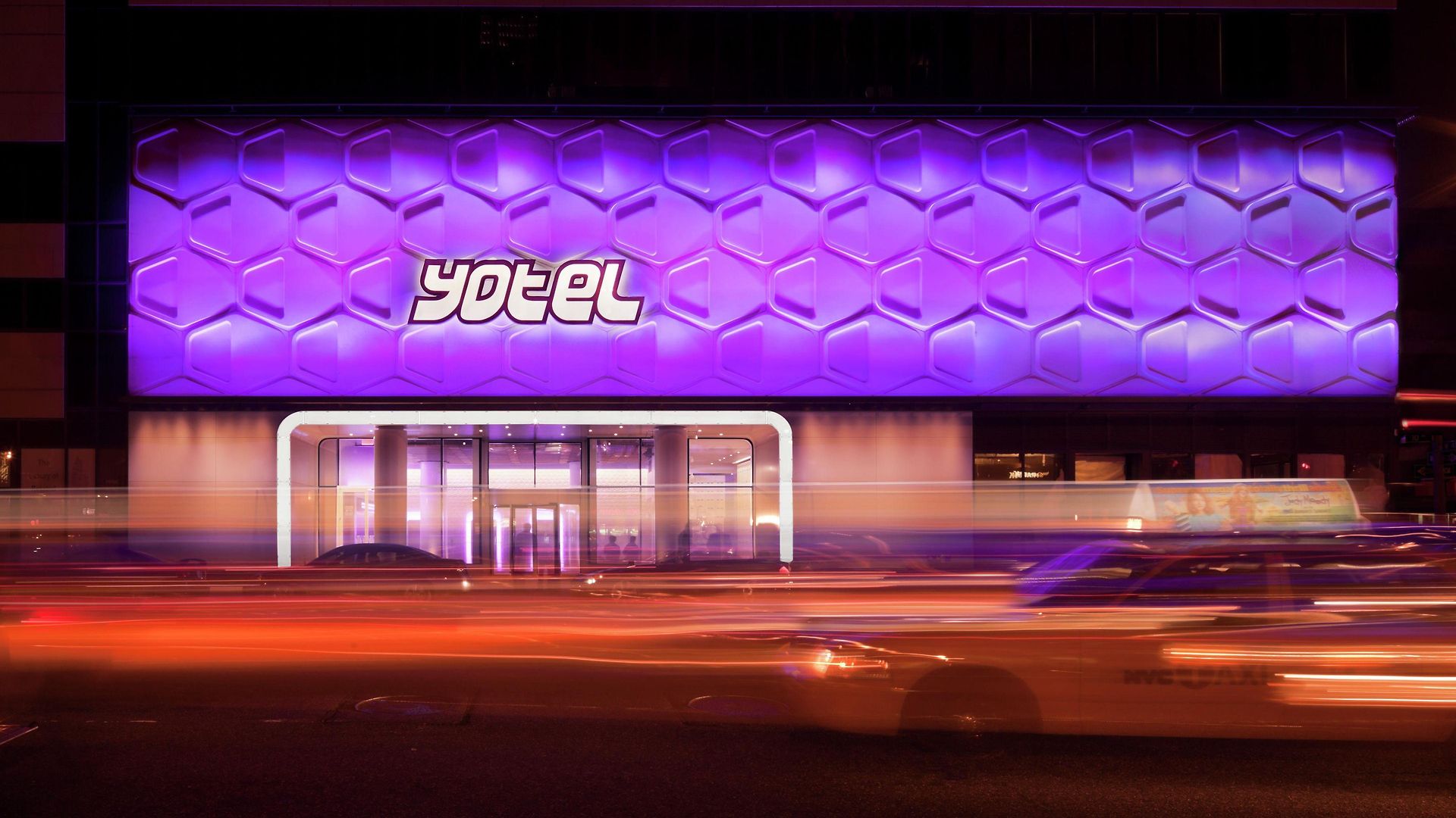 Yotel Times Square 4*