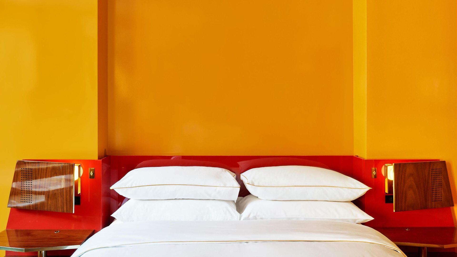Sixty Soho 4*