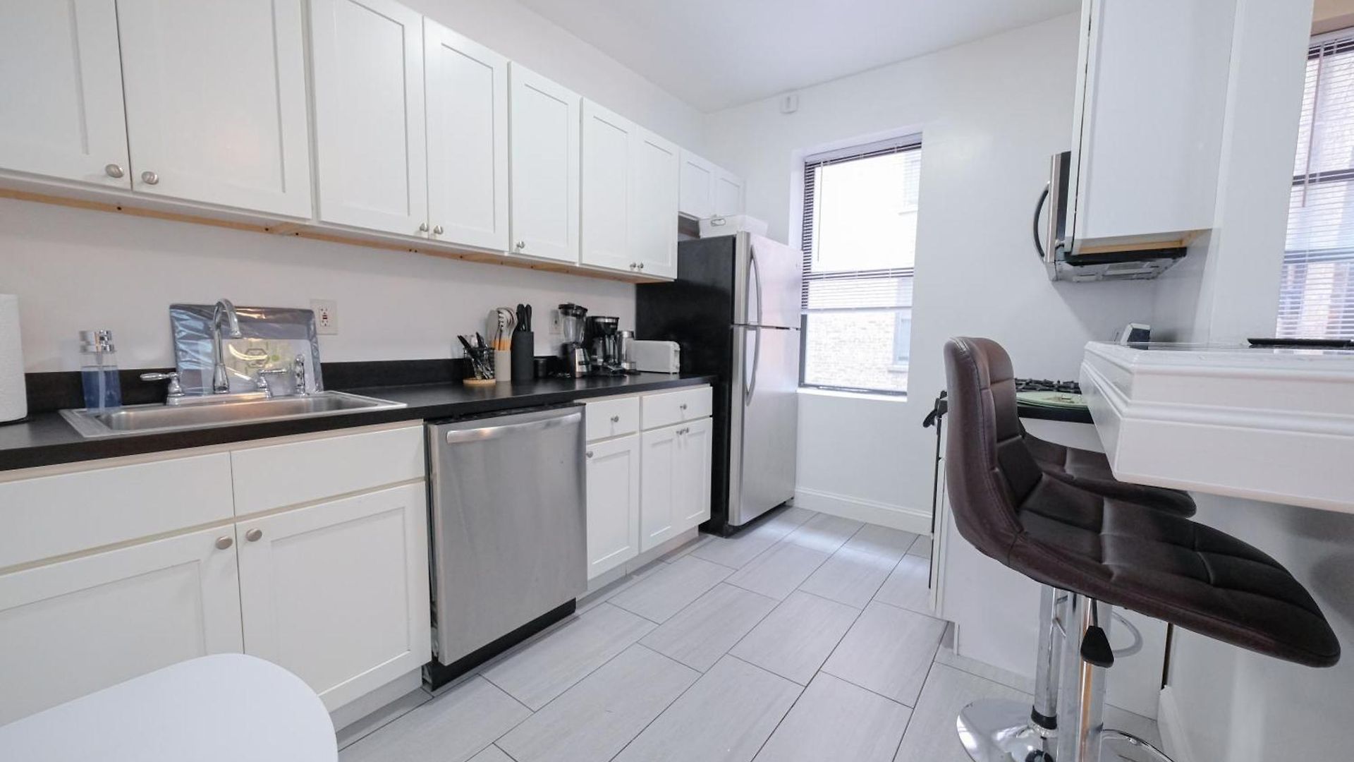 Sunny 4br/2ba Retreat In Morningside Heights, Nyc * New York
