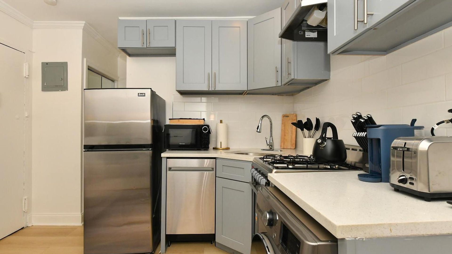 Cozy 1br In Manhattan W Private Terrace Apartment *