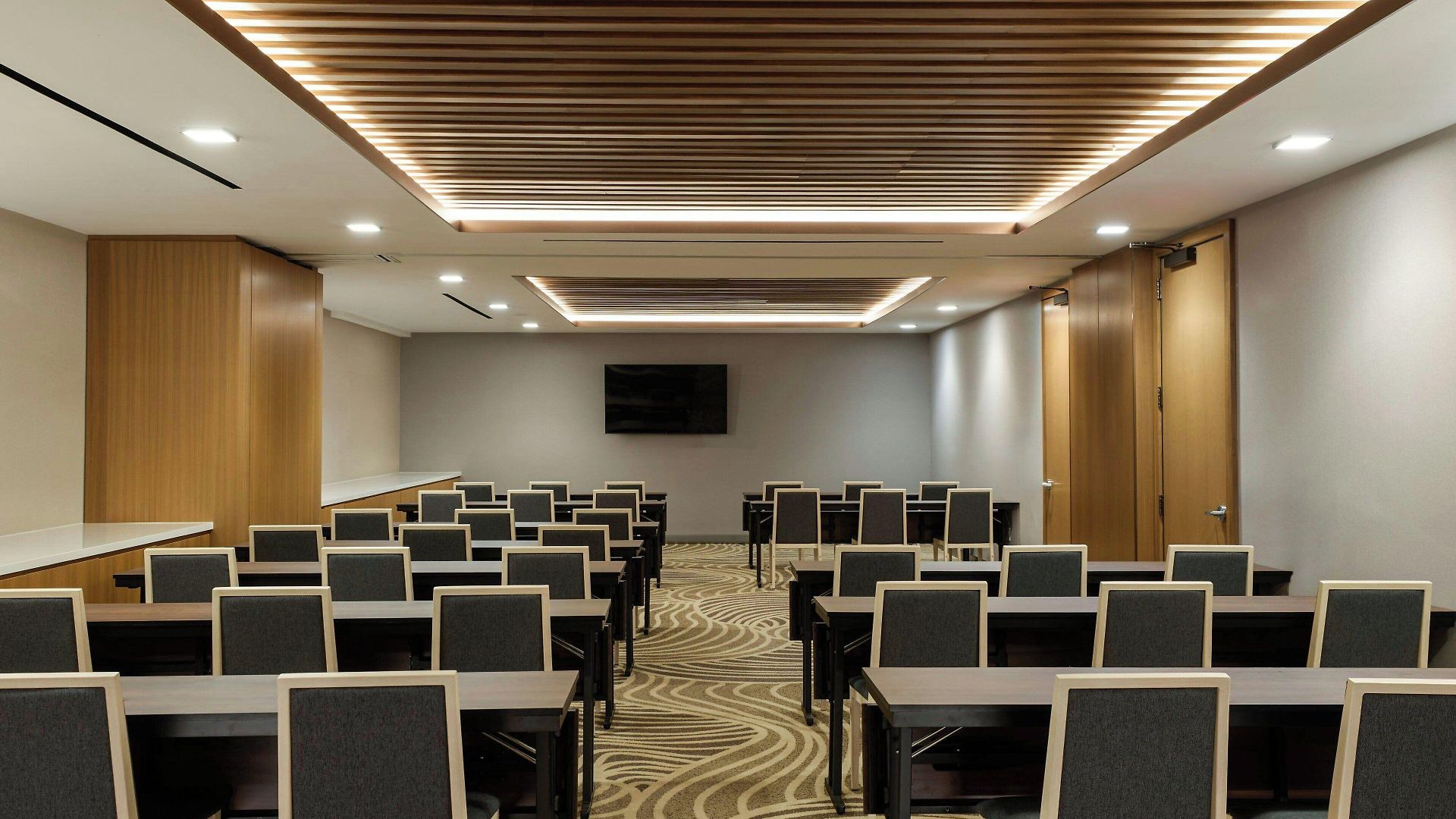 The Westin Flushing Laguardia Airport 4*
