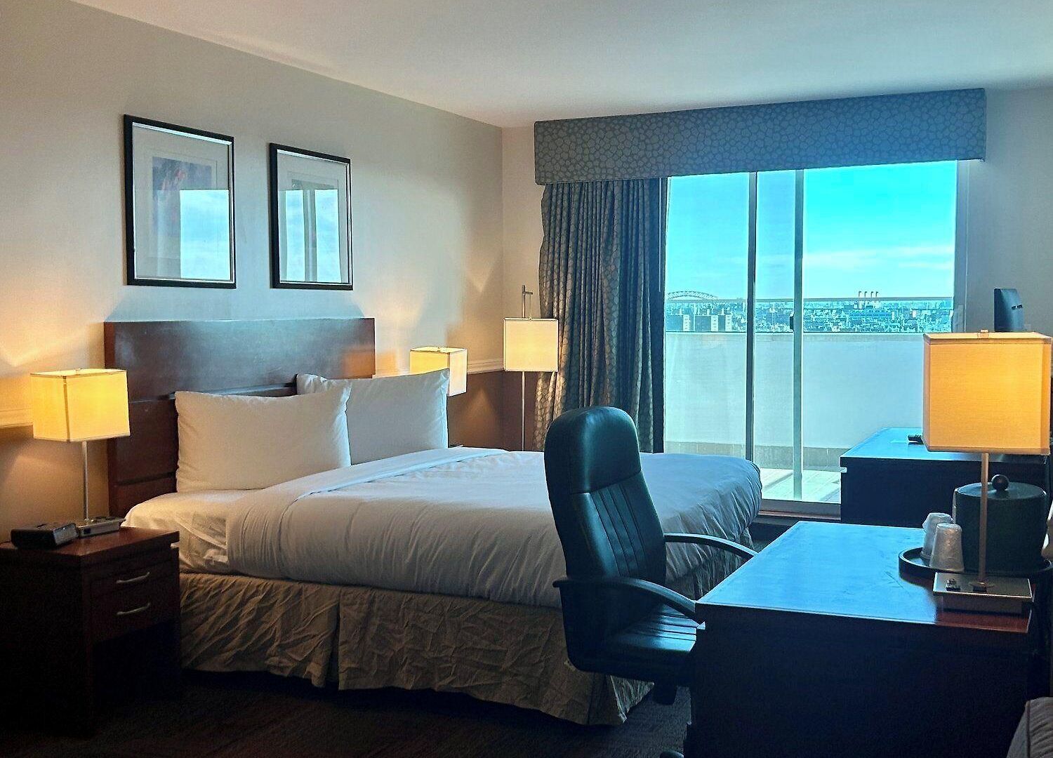 Lic Manhattan View Hotel