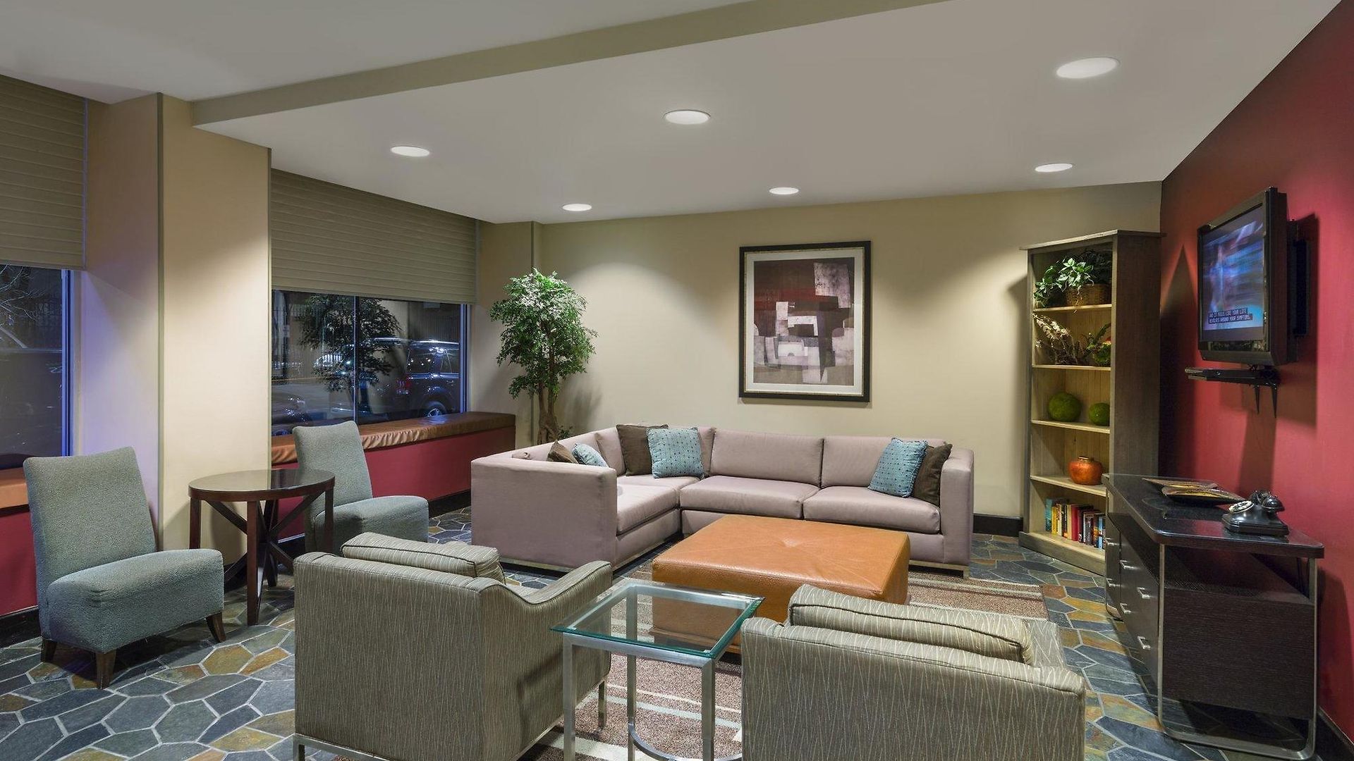 Candlewood Nyc -times Square By Ihg