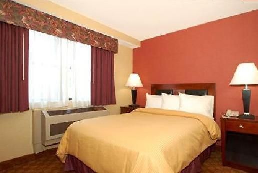 The Landing At Laguardia Hotel 3*