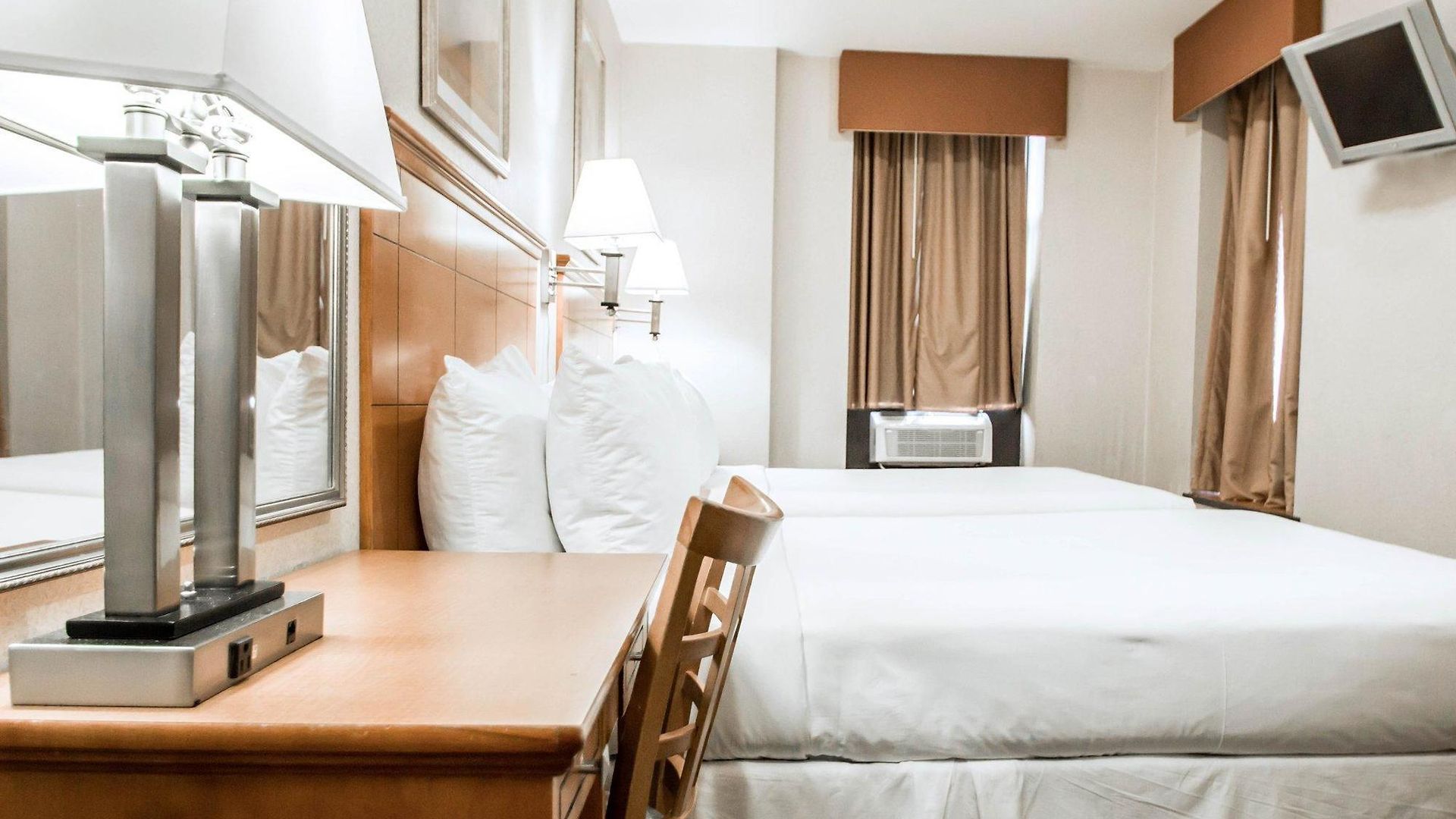Econo Times Square Hotel New York