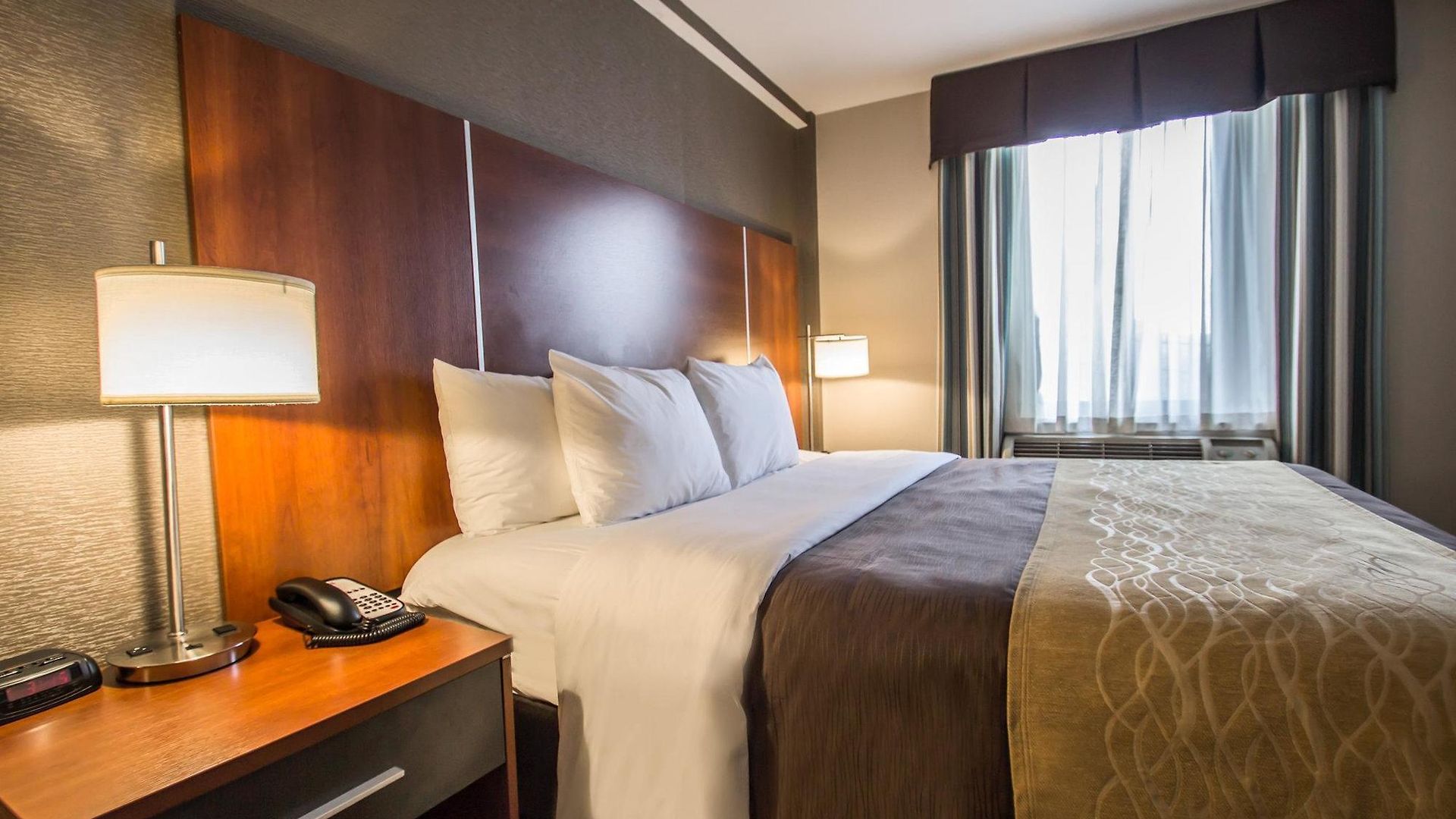 Hotel Flushing 2*