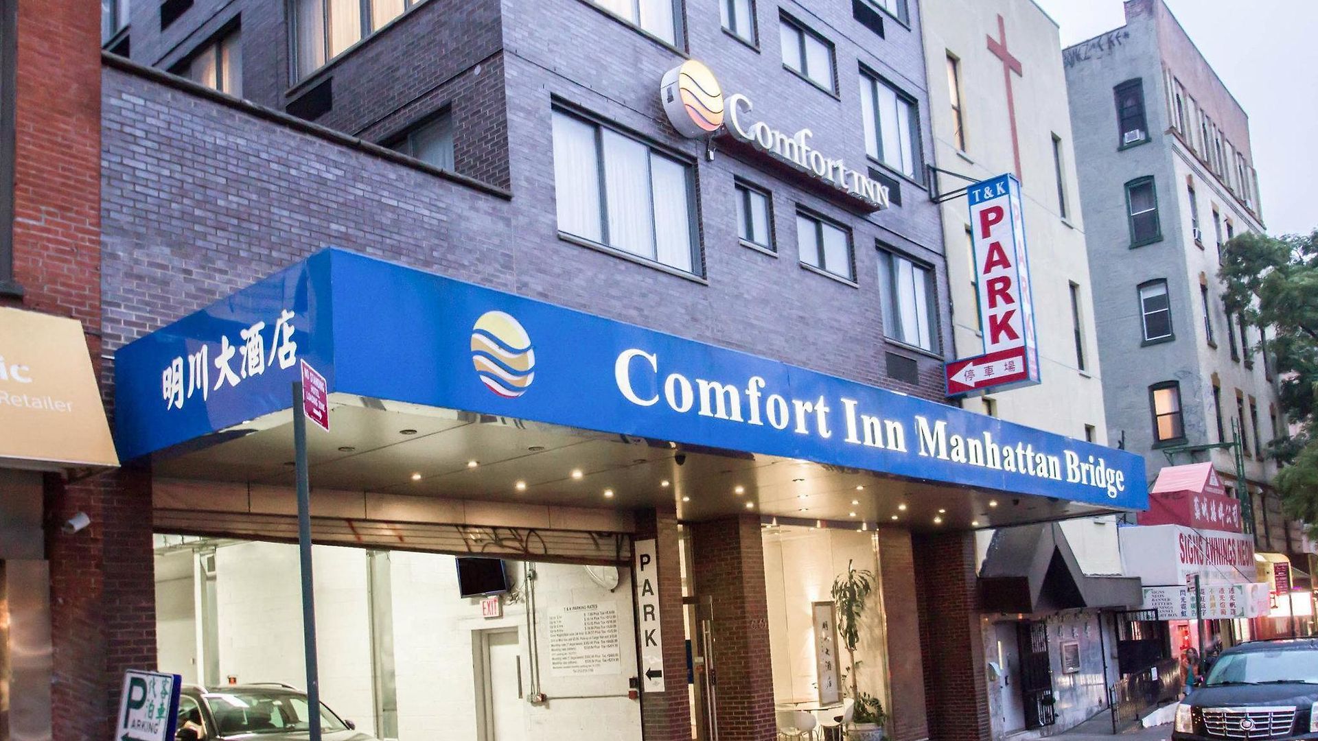 Comfort Manhattan Bridge Hotel