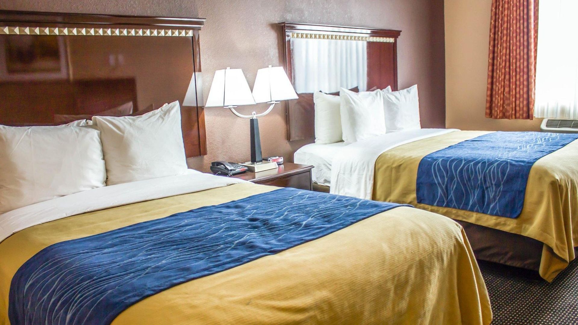 Travelodge By Wyndham Queens Hotel New York