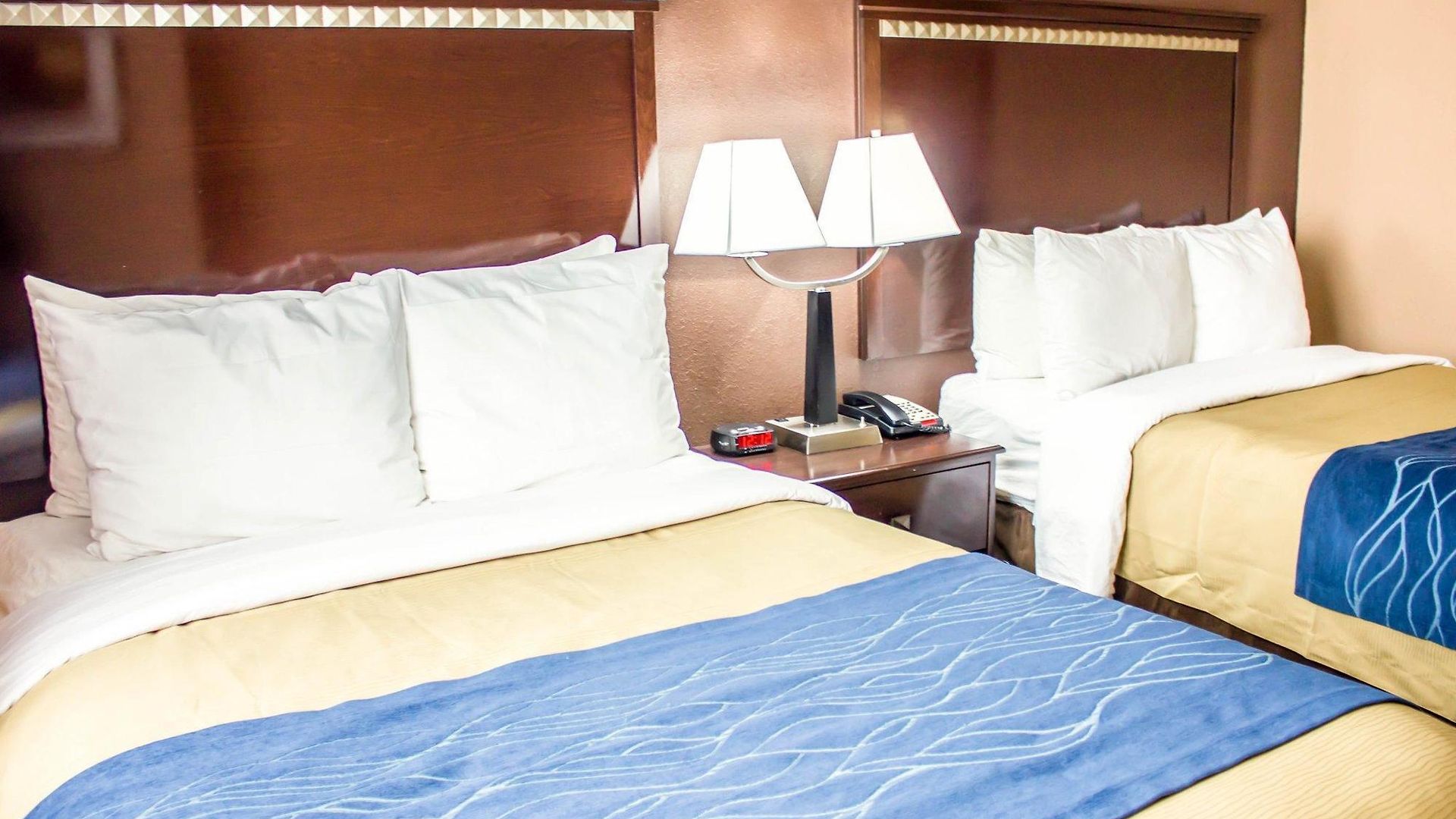 Travelodge By Wyndham Queens 3* New York