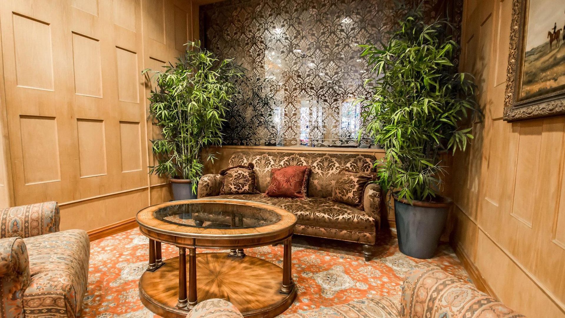 Clarion Park Avenue Hotel