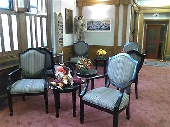 Hotel Leo House 3*