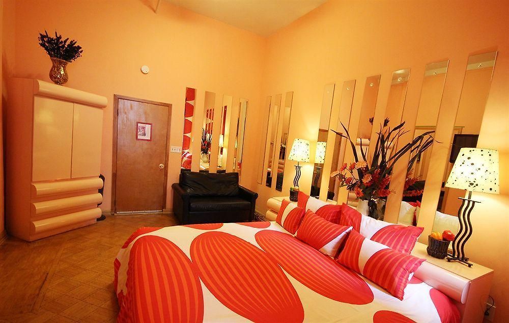 The International Cozy Hotel