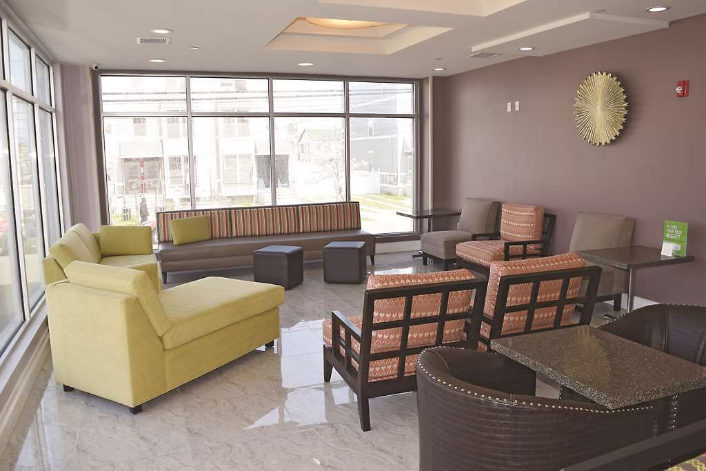 La Quinta & Far Rockaway -