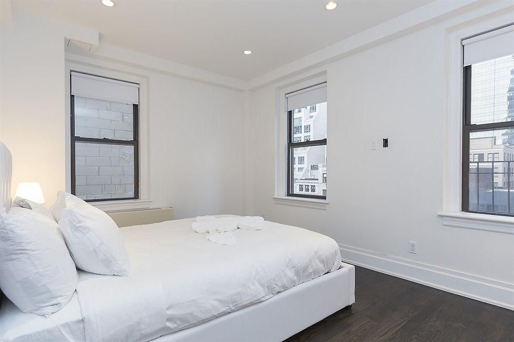 5th Ave Apartment *