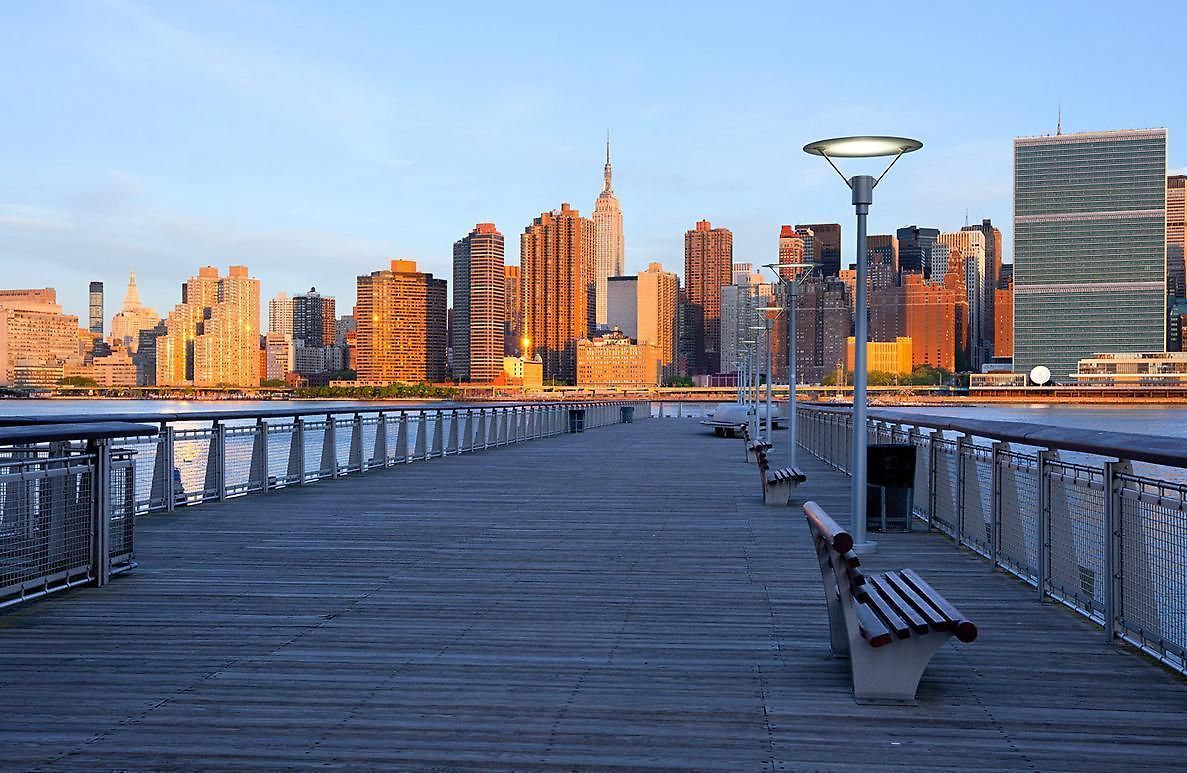 Lic Manhattan View 3*