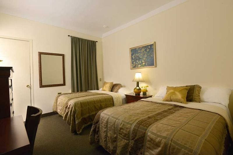 Hotel Deauville New York