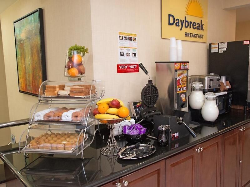 Days By Wyndham Jamaica / Jfk Airport Hotel