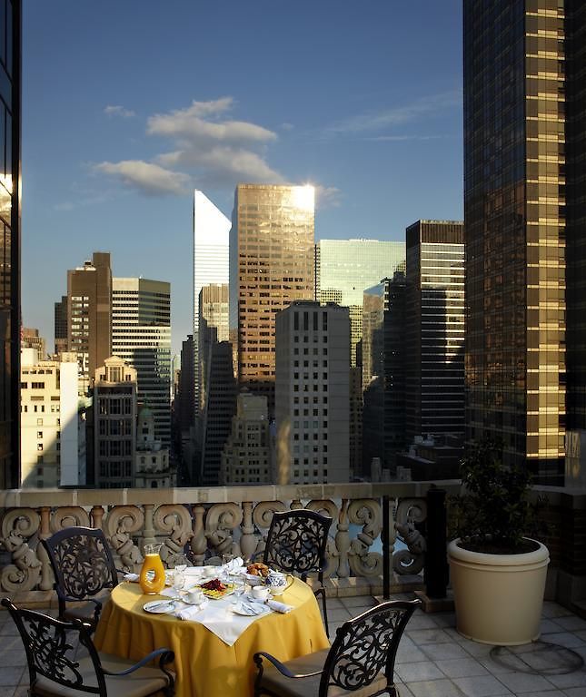Warwick 4* New York