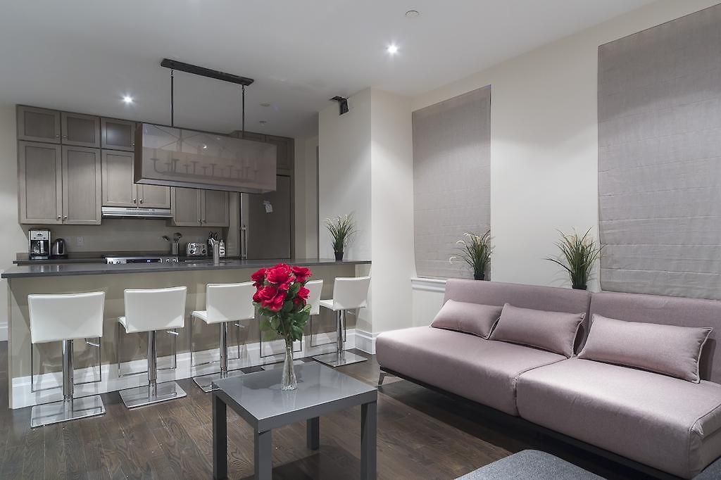 Apartment 5th Ave