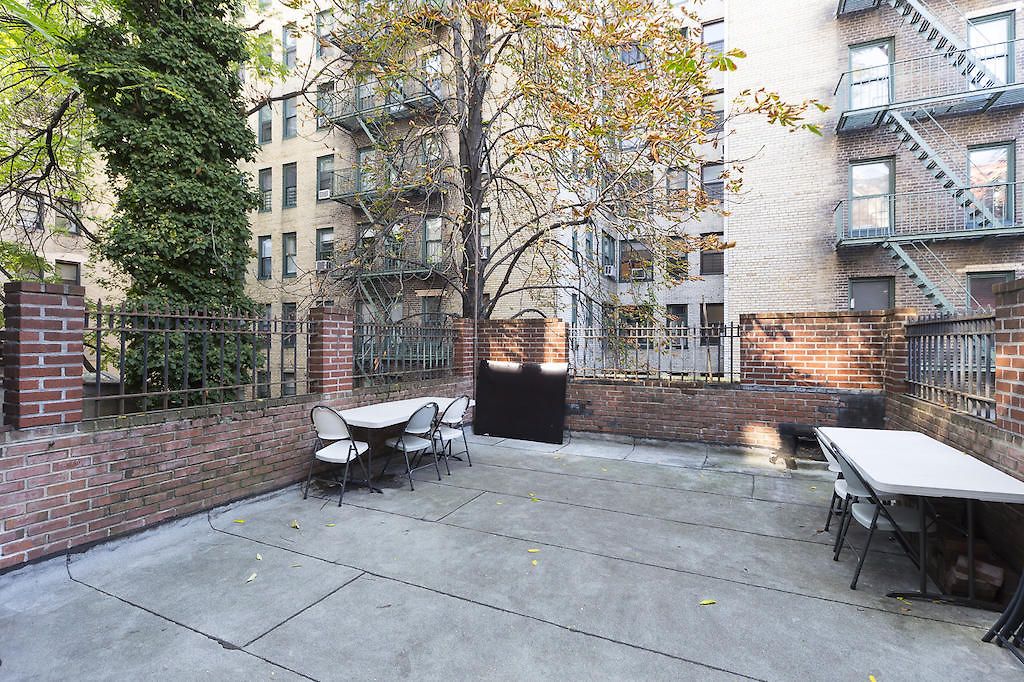 Apartment West 46th Street