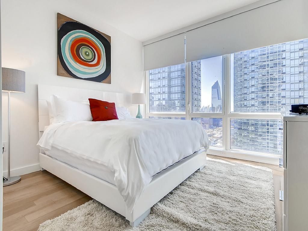 Apartment Global Luxury At Sky New York