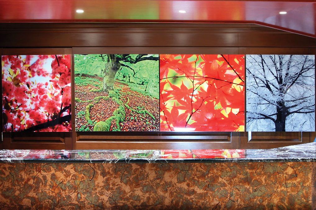 Hotel The Iroquois Times Square, A Small Luxury Hotel 5*