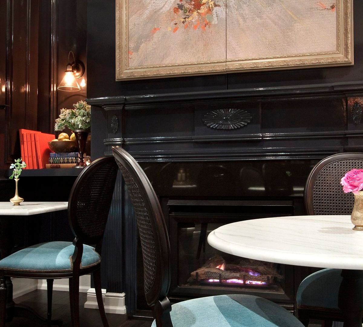 Hotel The Iroquois Times Square, A Small Luxury Hotel