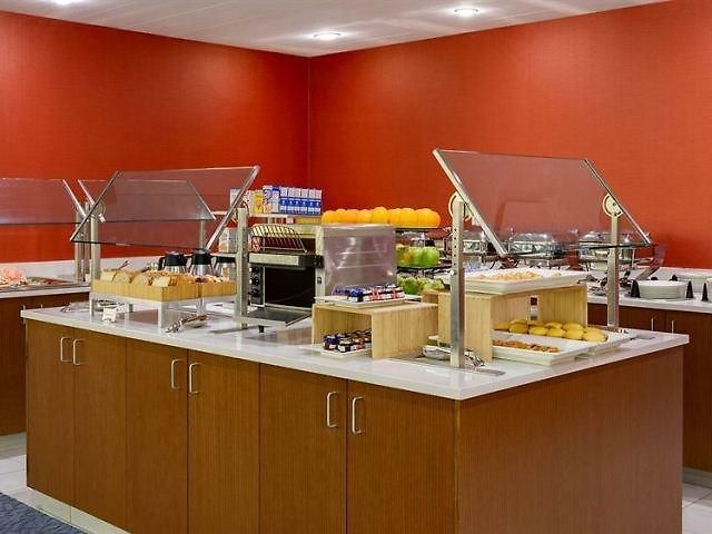 Hotel Crowne Plaza Jfk Airport City, An Ihg 4*