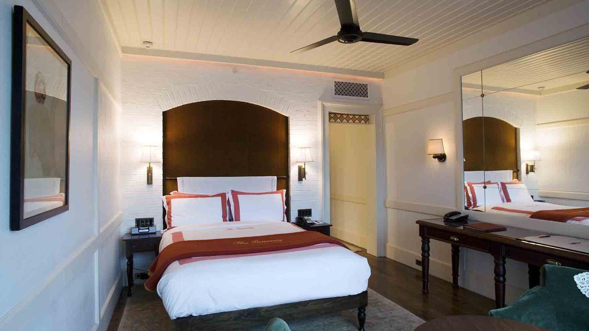 The Bowery 5*